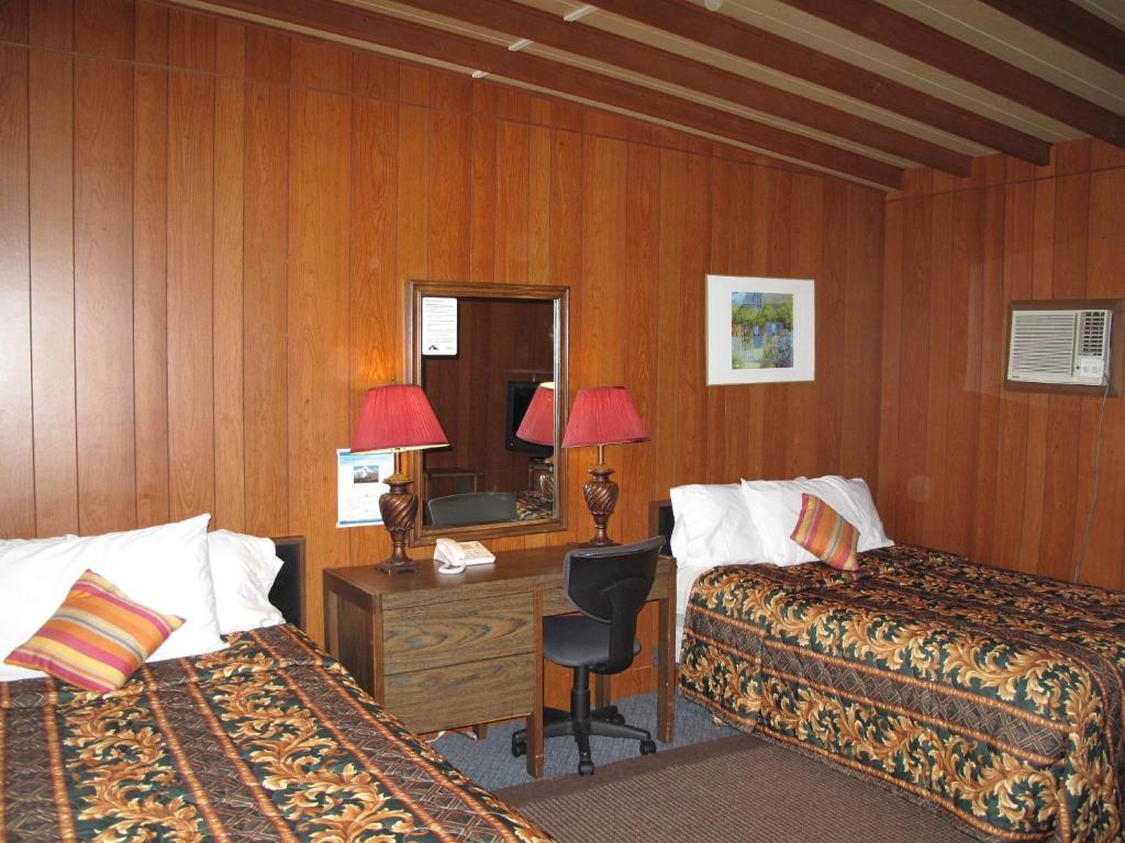 פינצ'ר קריק Blue Mountain Motel חדר תמונה