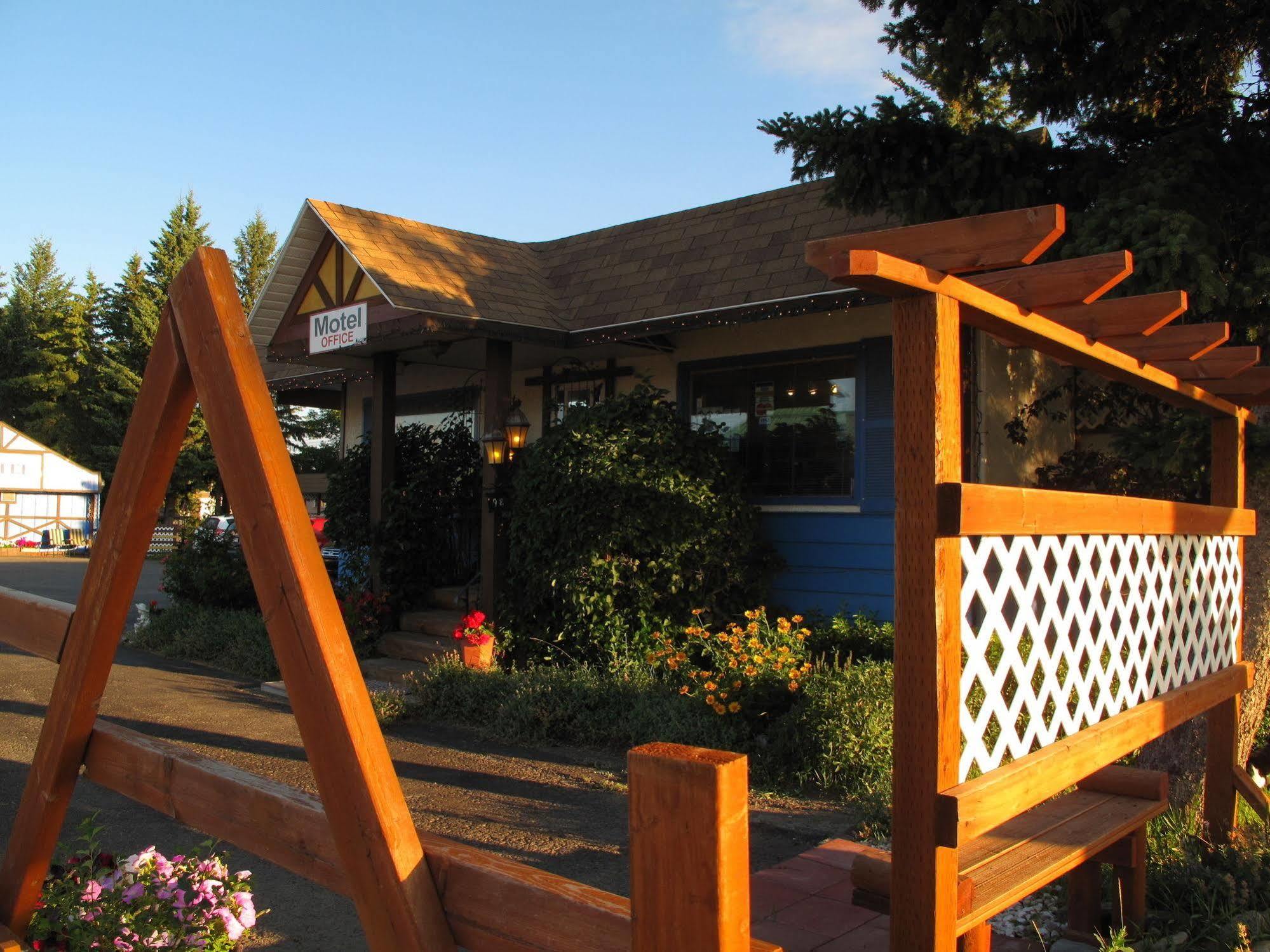 פינצ'ר קריק Blue Mountain Motel מראה חיצוני תמונה